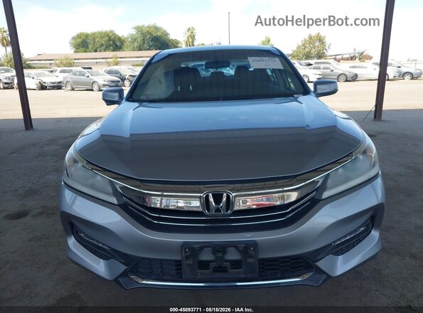 1HGCR2F76HA223704 2017 HONDA ACCORD Серебряный Вид щитка приборов