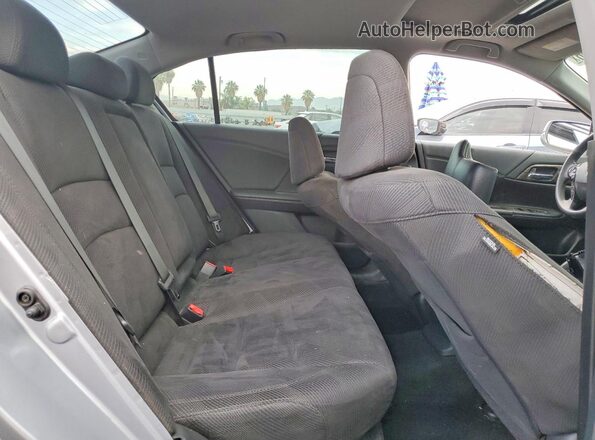 1HGCR2F78GA055563 2016 HONDA ACCORD Silver Вид задніх сидінь