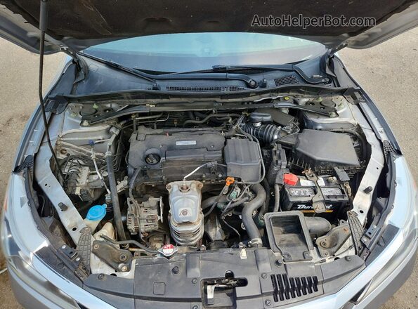1HGCR2F79HA218562 2017 HONDA ACCORD Серебряный Вид задней части салона