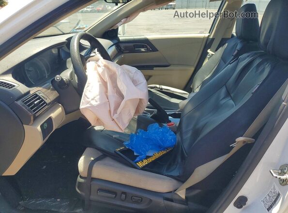 1HGCR2F7XGA156376 2016 HONDA ACCORD Белый Вид салона спереди