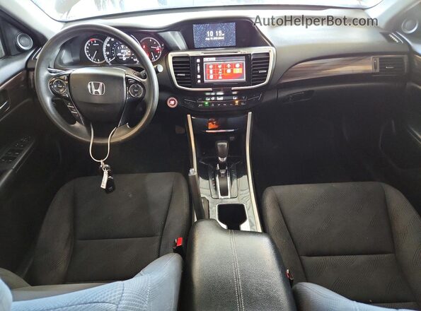 1HGCR2F7XHA151809 2017 HONDA ACCORD Silver Вид панелі приладів