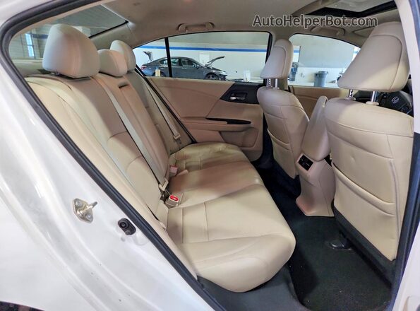 1HGCR2F80GA130989 2016 HONDA ACCORD White უკანა სავარძლების ხედი