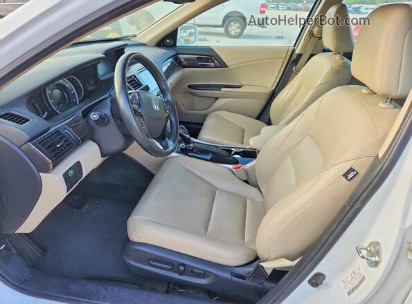 1HGCR2F82GA054210 2016 HONDA ACCORD White Vista interior delantera