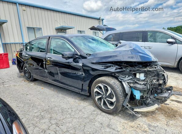 1HGCR2F82HA285884 2017 HONDA ACCORD Black Առջևի աջ