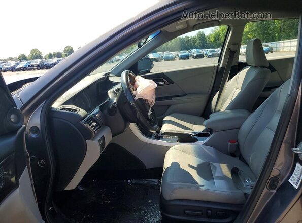 1HGCR2F82HA299669 2017 HONDA ACCORD Gray Widok wnętrza z przodu