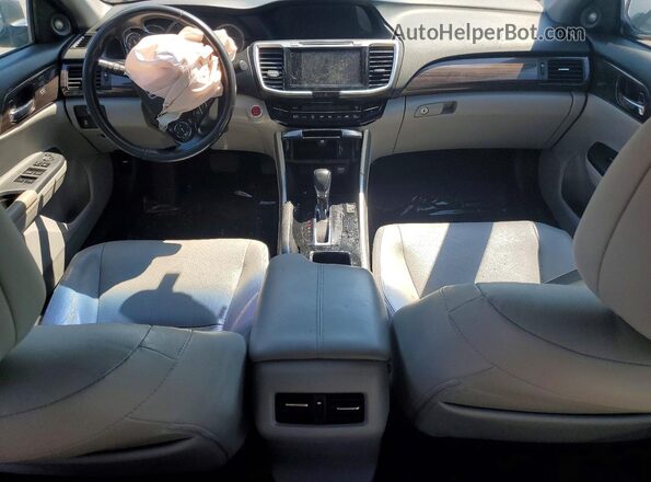 1HGCR2F82HA299669 2017 HONDA ACCORD Gray Widok deski rozdzielczej