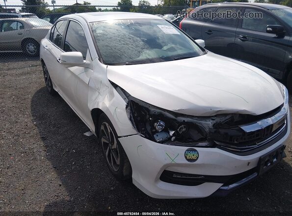 1HGCR2F84GA054189 2016 HONDA ACCORD White Вид спереду