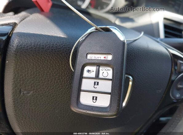 1HGCR2F85GA030306 2016 HONDA ACCORD White Vista del salpicadero