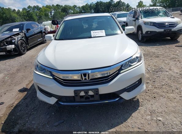 1HGCR2F85GA030306 2016 HONDA ACCORD White Vista del cuadro de instrumentos