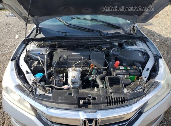 1HGCR2F86HA090189 2017 HONDA ACCORD Silver უკანა სალონის ხედი