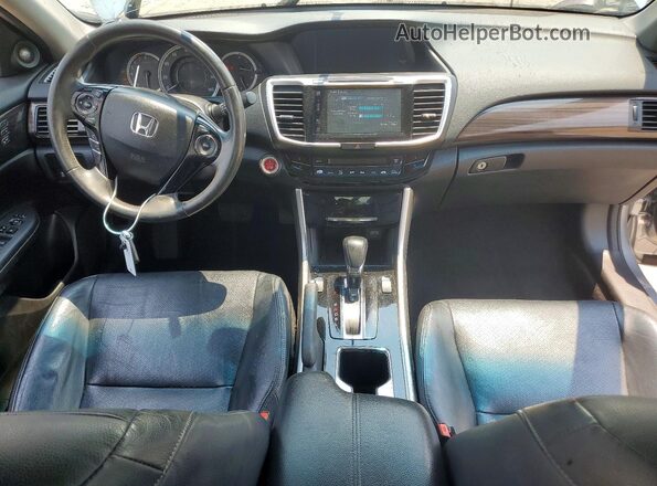1HGCR2F89HA157271 2017 HONDA ACCORD Silver Vista del salpicadero