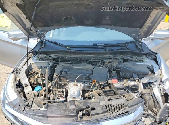 1HGCR2F89HA157271 2017 HONDA ACCORD Silver Vista interior trasera