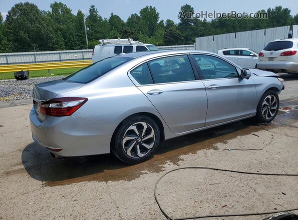 1HGCR2F89HA157271 2017 HONDA ACCORD Silver Trasero derecho