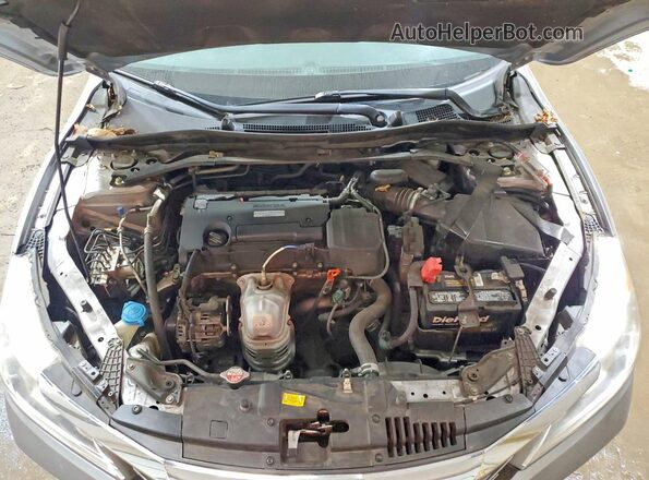 1HGCR2F8XGA078576 2016 HONDA ACCORD Серебряный Вид задней части салона