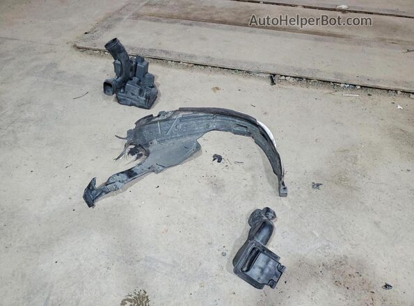 1HGCR2F8XGA078576 2016 HONDA ACCORD Серебряный Вид подкапотного пространства