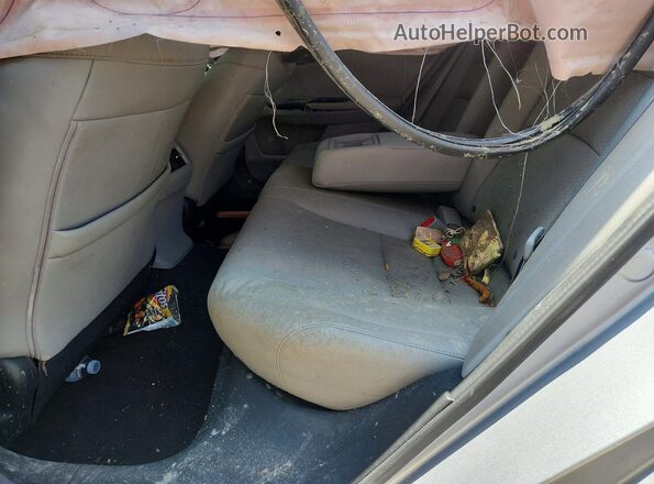 1HGCR2F99GA017194 2016 HONDA ACCORD Silver Widok tylnych siedzeń