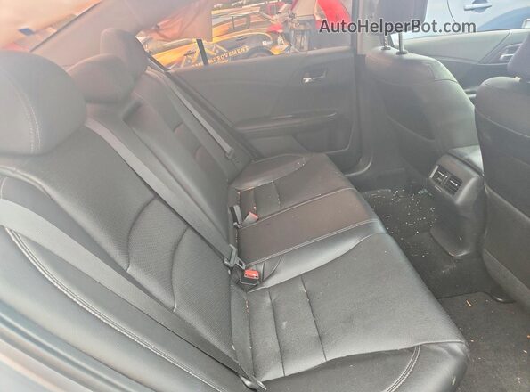 1HGCR2F99HA054568 2017 HONDA ACCORD Silver Вид задніх сидінь