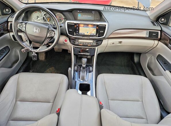 1HGCR3F03HA019032 2017 HONDA ACCORD Серый Вид панели приборов