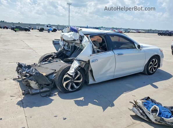 1HGCR3F82HA006715 2017 HONDA ACCORD Белый Задняя правая четверть