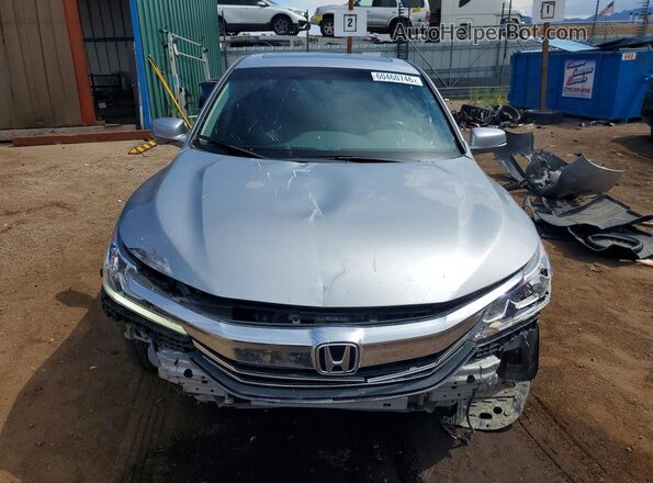 1HGCR3F85HA035240 2017 HONDA ACCORD Серебряный Вид спереди