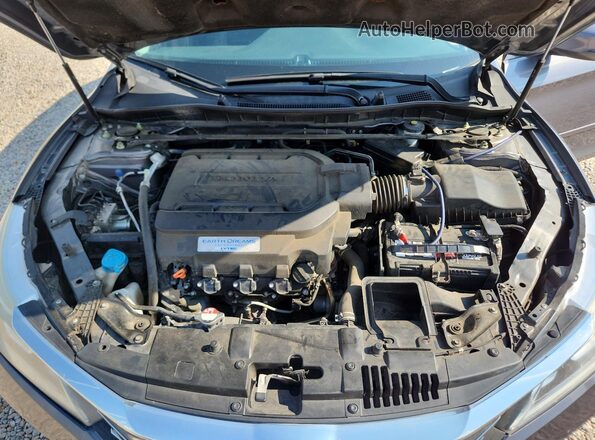 1HGCR3F88HA025608 2017 HONDA ACCORD Gray Vista interior trasera