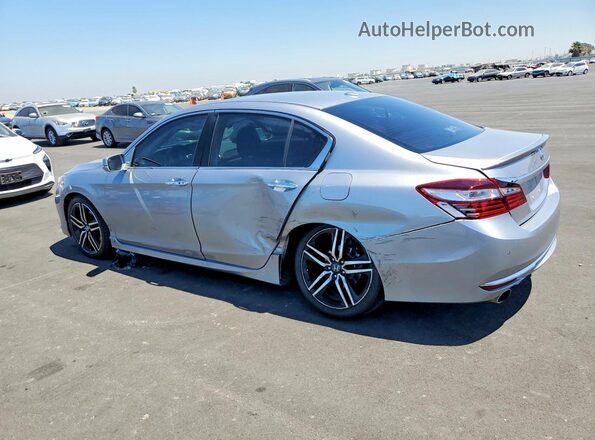 1HGCR3F93HA037495 2017 HONDA ACCORD Silver Trasero izquierdo