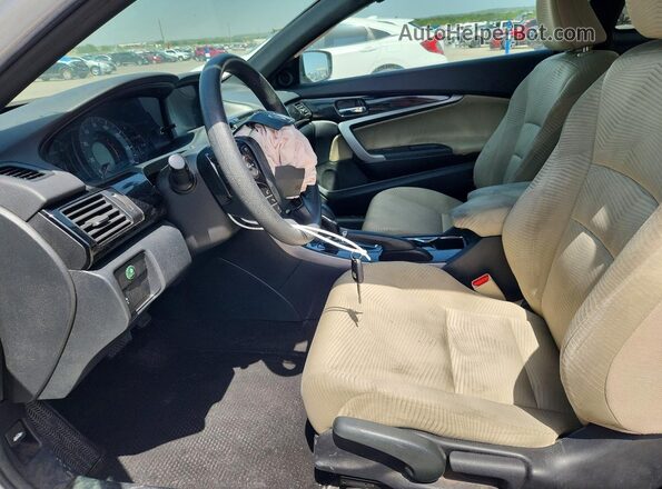 1HGCT1B31GA007577 2016 HONDA ACCORD Белый Вид салона спереди