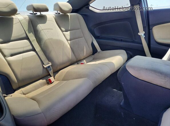 1HGCT1B31GA007577 2016 HONDA ACCORD Белый Вид задних сидений