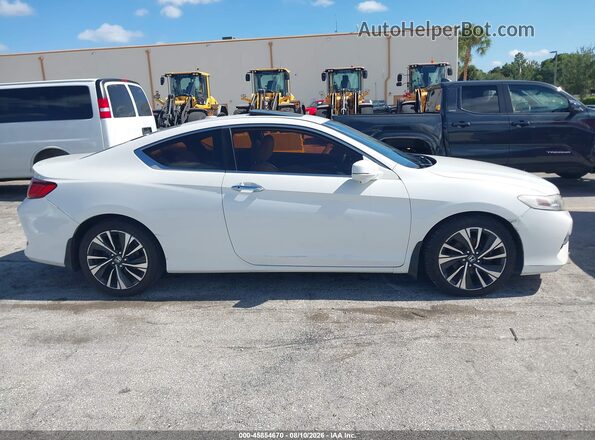 1HGCT1B62GA009154 2016 HONDA ACCORD White Widok wnętrza z tyłu