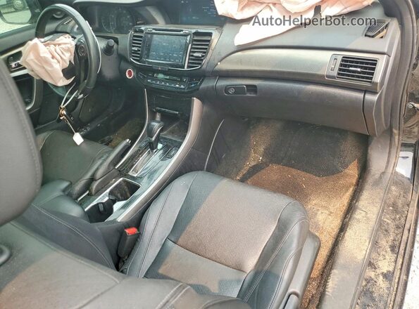 1HGCT1B83HA007805 2017 HONDA ACCORD Gray Vista del salpicadero