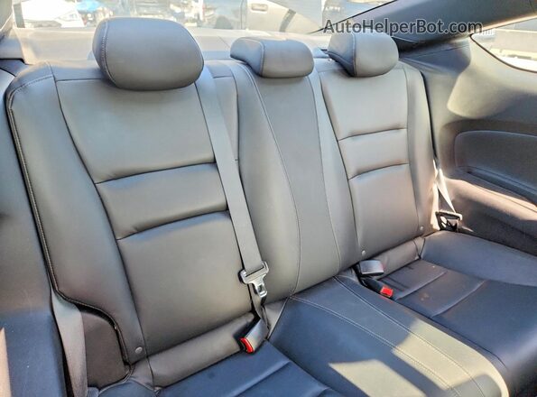 1HGCT2B83HA007020 2017 HONDA ACCORD Black Widok tylnych siedzeń