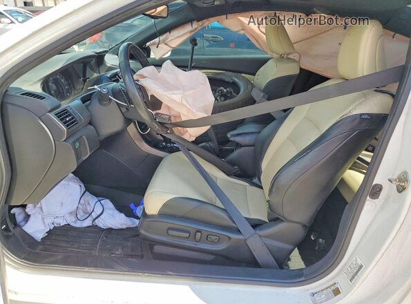 1HGCT2B85GA002268 2016 HONDA ACCORD White Widok wnętrza z przodu