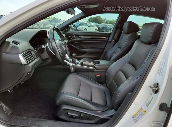 1HGCV1E35KA804056 2019 HONDA ACCORD Белый Вид салона спереди