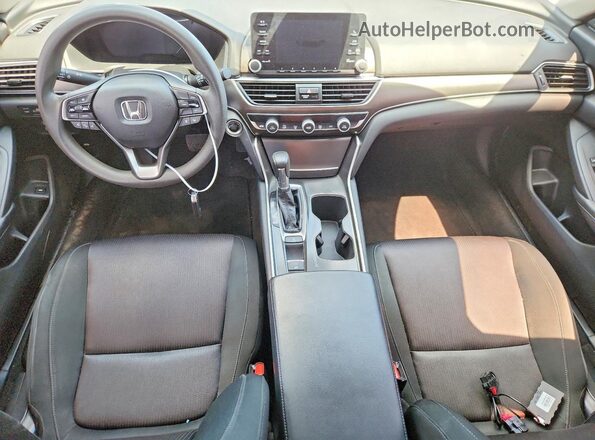 1HGCV1F10JA017284 2018 HONDA ACCORD White Dashboard view