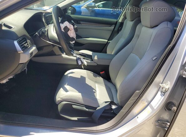 1HGCV1F10JA188228 2018 HONDA ACCORD Gray Вид салону спереду