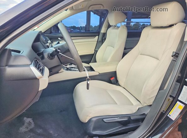 1HGCV1F10JA251523 2018 HONDA ACCORD Black წინა სალონის ხედი