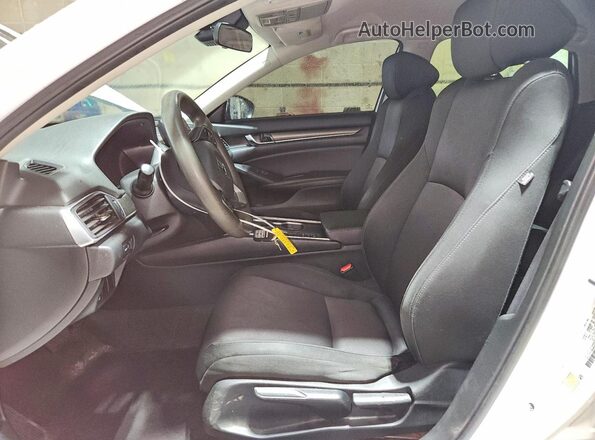 1HGCV1F10KA017612 2019 HONDA ACCORD White Front interior view