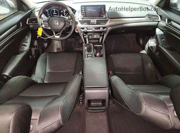1HGCV1F10KA017612 2019 HONDA ACCORD White Dashboard view