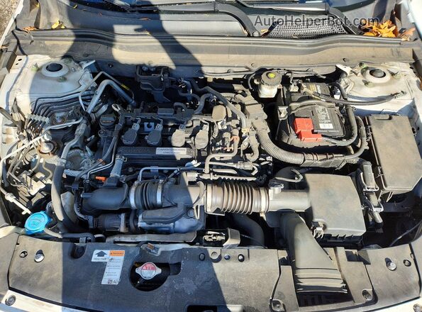 1HGCV1F11JA117250 2018 HONDA ACCORD Белый Вид задней части салона