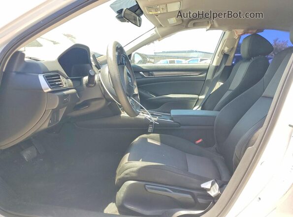 1HGCV1F11KA102085 2019 HONDA ACCORD White Widok wnętrza z przodu