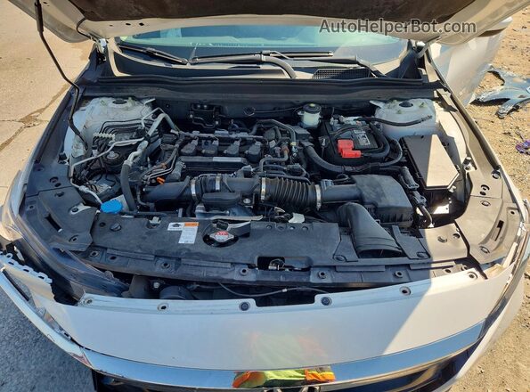 1HGCV1F11LA082440 2020 HONDA ACCORD White Вид задньої частини салону