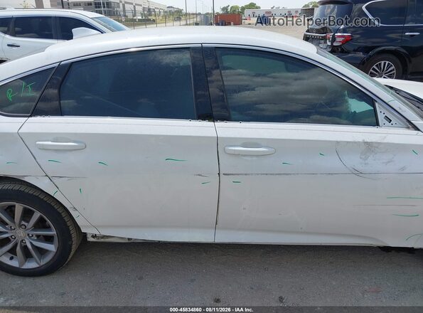 1HGCV1F11MA018576 2021 HONDA ACCORD White Vista interior de 360 grados