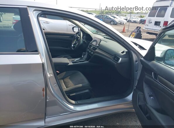 1HGCV1F12LA037698 2020 HONDA ACCORD Серебряный Вид салона спереди