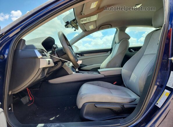 1HGCV1F12LA106874 2020 HONDA ACCORD Blue Вид салону спереду