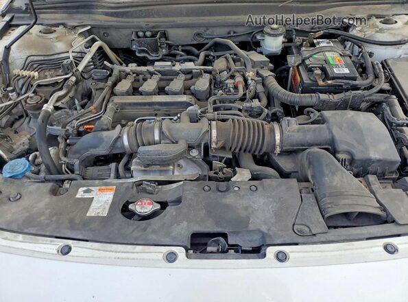 1HGCV1F12LA151894 2020 HONDA ACCORD White Вид задньої частини салону