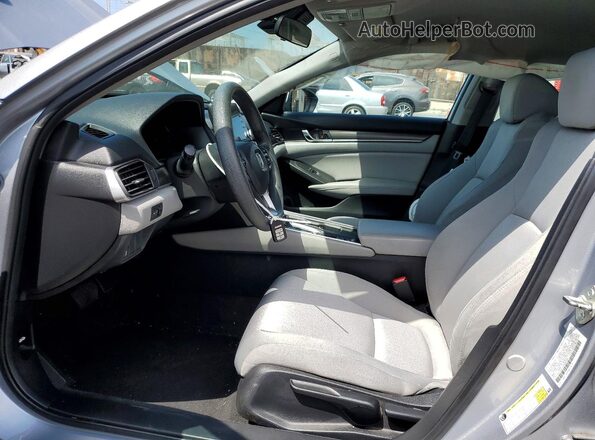 1HGCV1F13JA087930 2018 HONDA ACCORD Серебряный Вид салона спереди