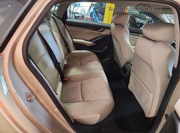 1HGCV1F13KA055965 2019 HONDA ACCORD Желто-коричневый Вид задних сидений