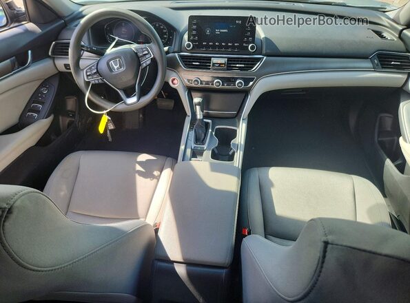 1HGCV1F13LA113025 2020 HONDA ACCORD Серебряный Вид панели приборов