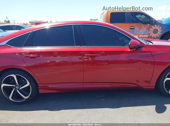 1HGCV1F14JA200686 2018 HONDA ACCORD Red Вид задньої частини салону
