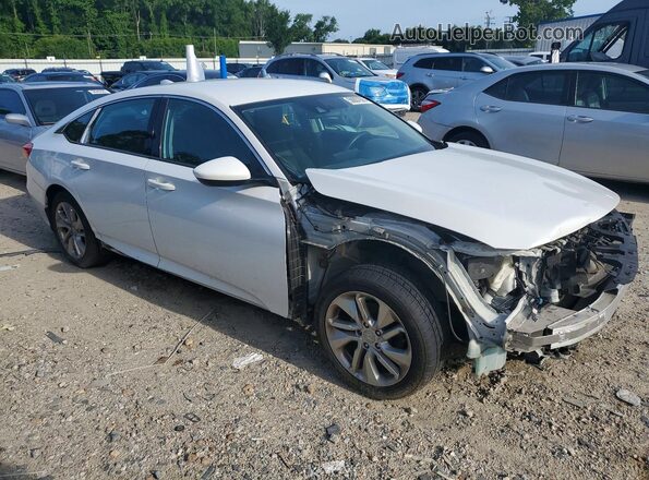 1HGCV1F15JA109720 2018 HONDA ACCORD White Delantero derecho